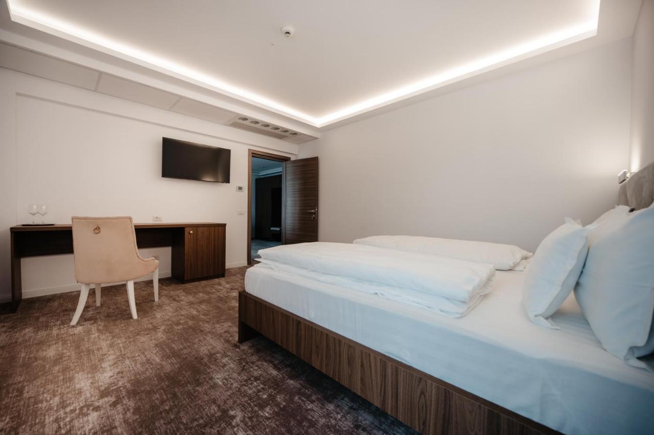Hotel Ariata Scheia エクステリア 写真
