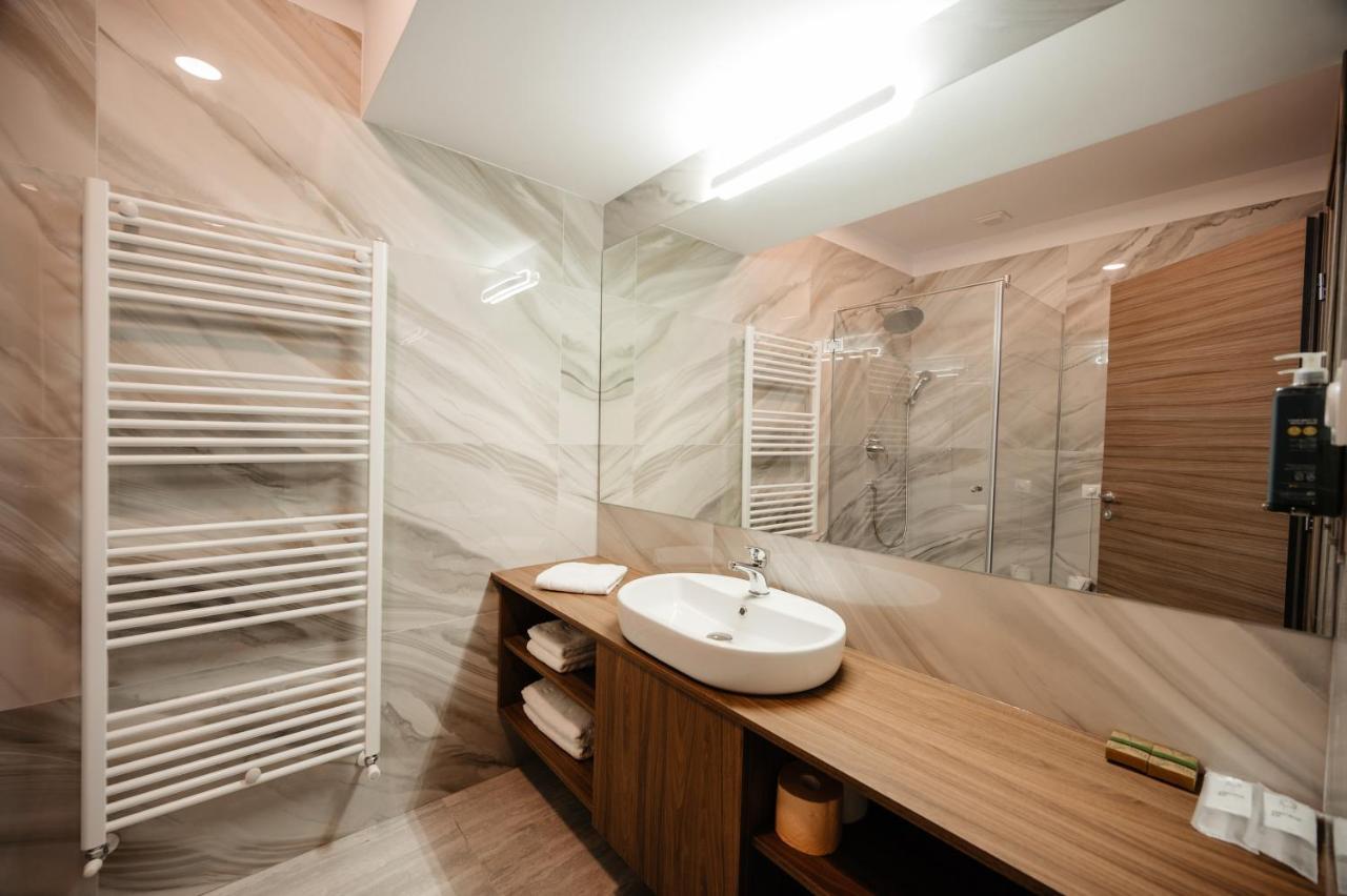 Hotel Ariata Scheia エクステリア 写真