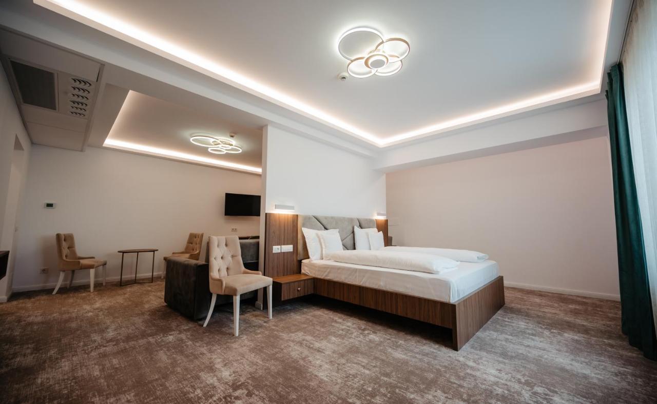 Hotel Ariata Scheia エクステリア 写真