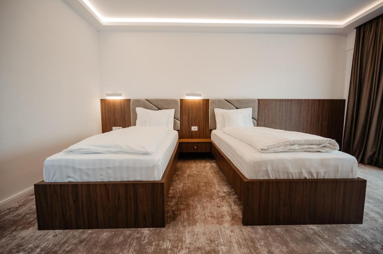 Hotel Ariata Scheia エクステリア 写真