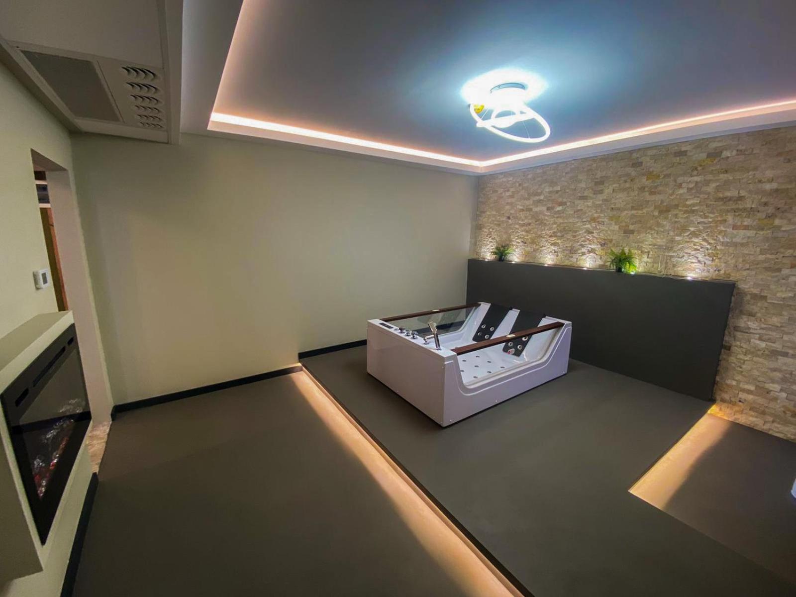 Hotel Ariata Scheia エクステリア 写真